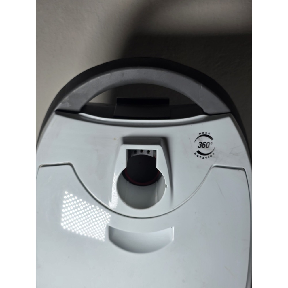 Kenmore Progressive 116 True HEPA 360 Vacuum Cleaner White Canister Only Works - Picture 5 of 16